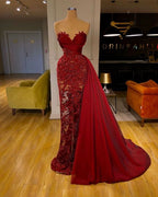 robe de bal sirène bordeaux de luxe avec traîne amovible et dentelle