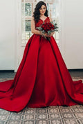 Vestidos de Noiva Luxuosos Longos Princesa em Cetim com Decote em V e Renda