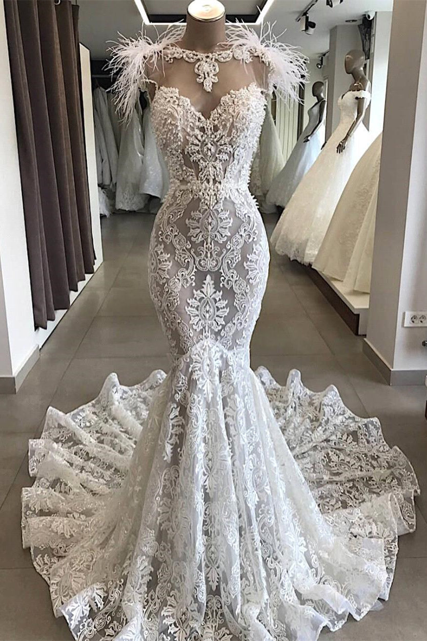 Luxuriöses weißes, hohles, herzförmiges, offenes, langes Spitzen-Brautkleid mit Pelz-Ausschnitt 