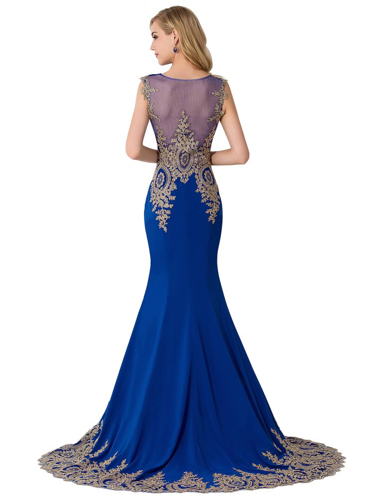 Vestido de noche de gasa con cola de sirena y apliques