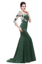 Robe de bal sirène longue jusqu'au sol à une épaule