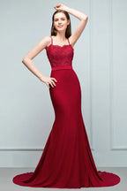 Meerjungfrau Charmeuse Spitzenkleid mit Spaghettiträgern, herzförmigem Ausschnitt, ärmellos, bodenlang, Brautjungfernkleid mit Perlenverzierung
