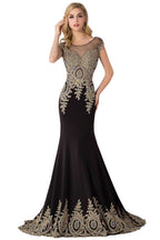 Robe de soirée en mousseline à traîne sirène avec applications