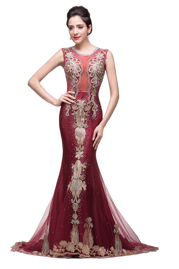 Robes de soirée bordeaux en tulle longueur balayage à coupe sirène avec appliqué