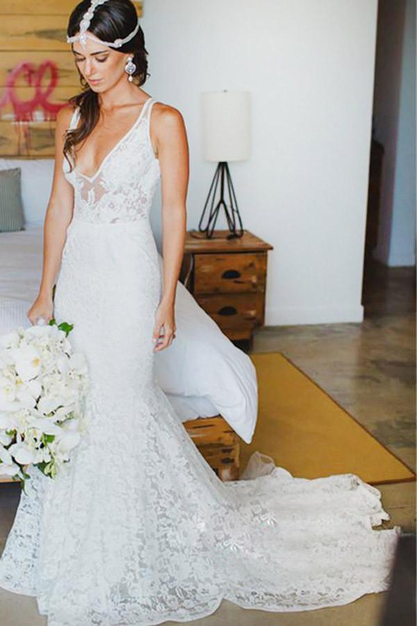 Vestido de novia de playa con cola de sirena, escote en V y encaje
