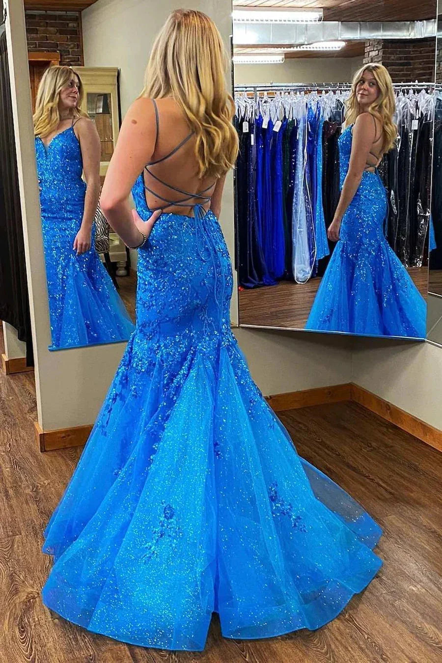 Zadie | Vestidos largos de gala con escote en V, lentejuelas, encaje y apliques estilo sirena
