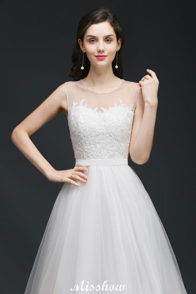 Robe de mariée modeste en dentelle illusion coupe trapèze