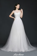 Robe de mariée modeste en dentelle illusion coupe trapèze