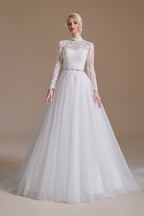 Vestidos de novia modestos de corte A largo con cuello alto, tul y encaje con mangas