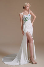 Vestido de Noiva Modesto Longo em Cetim com Alças Finas Estilo Sereia e Costas Descobertas com Fenda