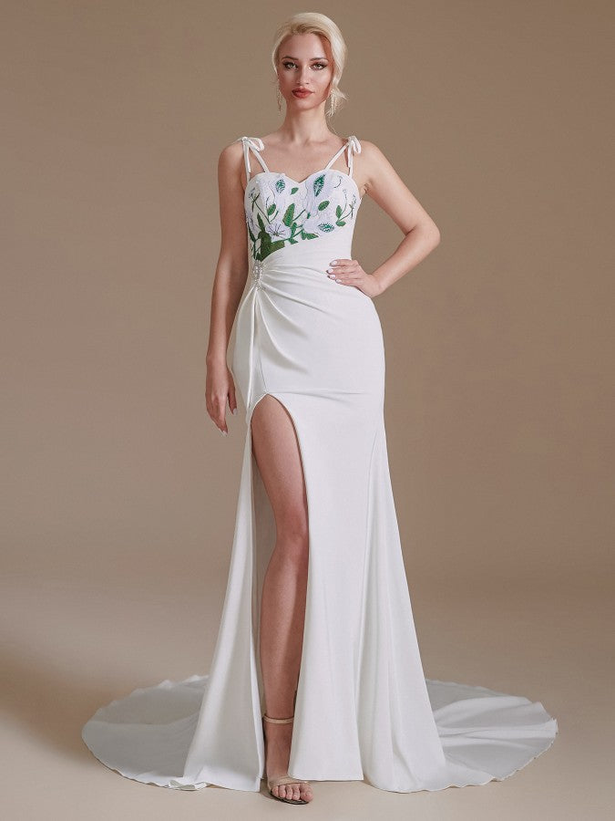 Vestido de Noiva Modesto Longo em Cetim com Alças Finas Estilo Sereia e Costas Descobertas com Fenda