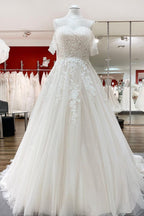 Vestido de novia de tul con encaje y hombros descubiertos, estilo princesa, modesto y largo