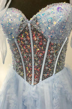 Nalda | Blaues Ballkleid mit Spaghettiträgern, Pailletten und Tüll im A-Linien-Schnitt
