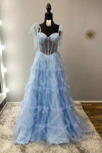Nalda | Blaues Ballkleid mit Spaghettiträgern, Pailletten und Tüll im A-Linien-Schnitt