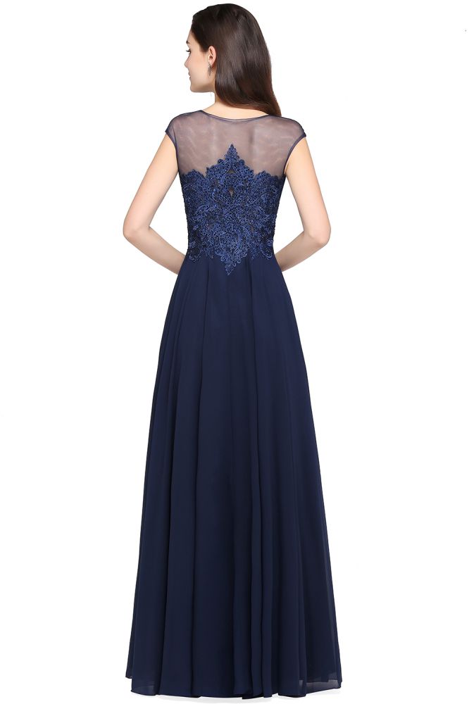Robe de bal bleu marine en mousseline avec appliques, coupe trapèze et encolure dégagée