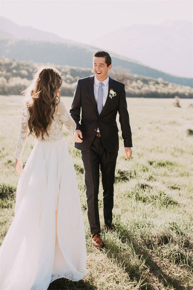 Nuovo Arrivo Abito da Sposa in Tulle a Maniche Lunghe con Applicazioni Abbigliamento Nuziale