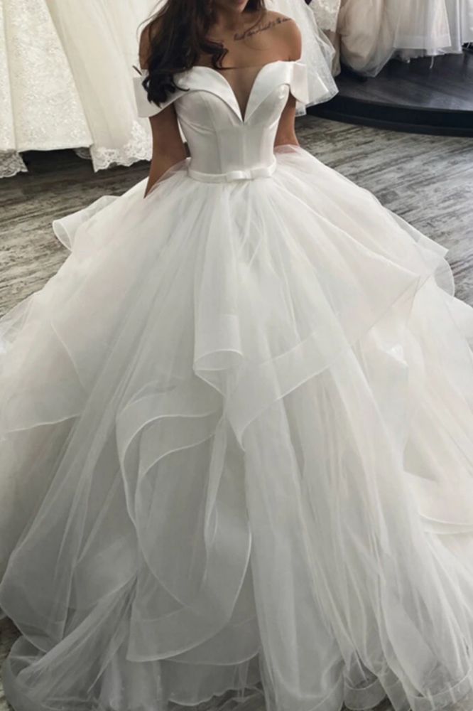 Nuovo Arrivo Abito da Sposa a Strati con Spalle Scoperte e Maniche a Sbuffo in Stile Principessa
