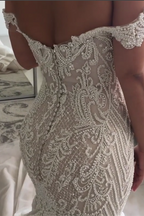 Nuovo Arrivo Abito da Sposa con Scollo a Cuore e Spalle Scoperte, Perle, Stile Sirena, Strascico Cappella