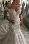 Nuovo Arrivo Abito da Sposa con Scollo a Cuore e Spalle Scoperte, Perle, Stile Sirena, Strascico Cappella