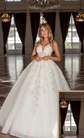 Vestido de novia de encaje sin mangas con tirantes nobles