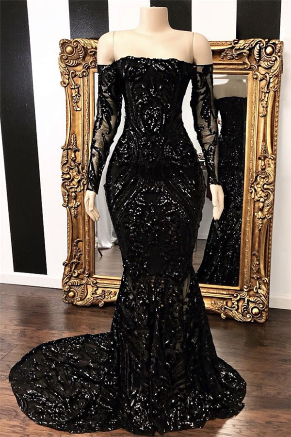Abito lungo da sera con maniche lunghe scoperte sulle spalle, elegante a sirena con strascico