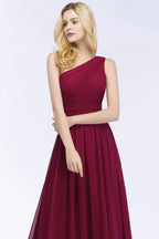 Vestidos de Dama de Honra em Chiffon Borgonha com Folhos, Comprimento até ao Chão, Corte em A e Ombro Único