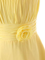 Ein-Schulter-Bodenlanger Chiffon Gelbes Brautjungfernkleid Mit Blume BD015