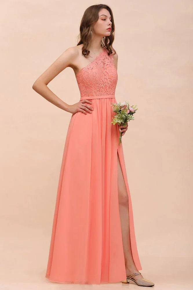 Ein-Schulter-Blumenmuster-Kleiderjungfernkleid mit Seitenschlitz, festliches Hochzeitsgastkleid mit Tasche