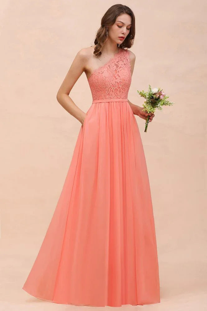 Ein-Schulter-Blumenmuster-Kleiderjungfernkleid mit Seitenschlitz, festliches Hochzeitsgastkleid mit Tasche