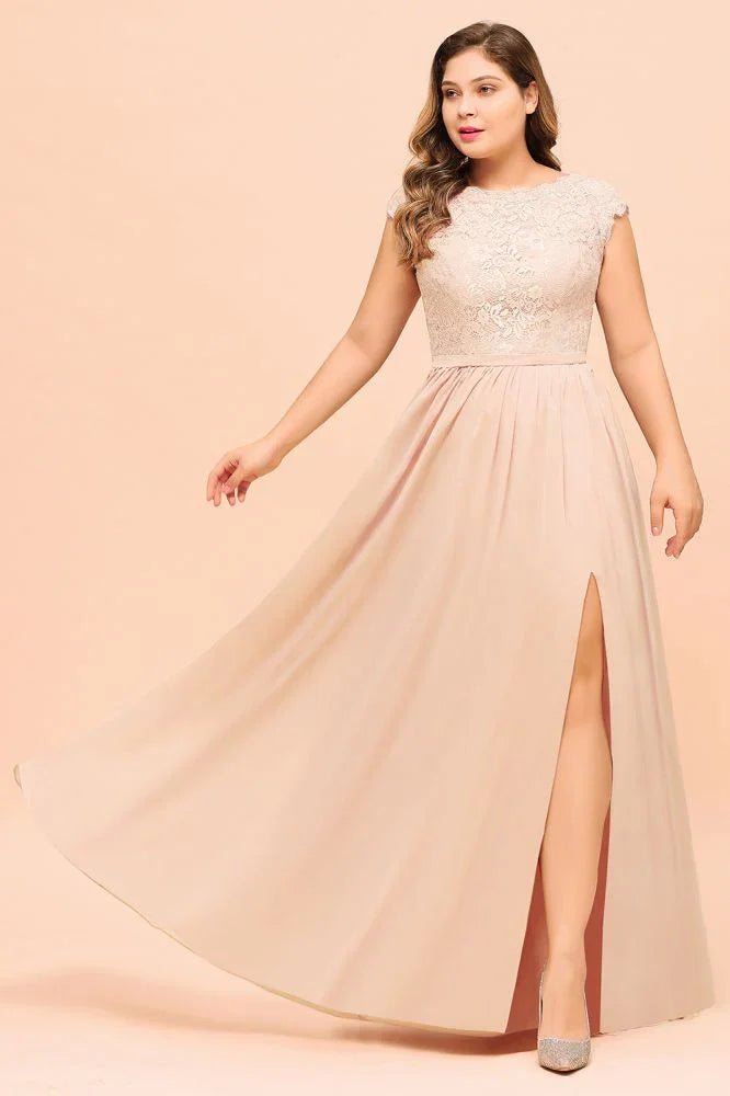 Großgrößiges Spitzenkleid mit Perlen in Rosa für Brautjungfern, kurze Ärmel, Seitenschlitz, Hochzeitsfestkleid