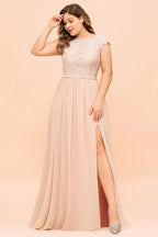 Großgrößiges Spitzenkleid mit Perlen in Rosa für Brautjungfern, kurze Ärmel, Seitenschlitz, Hochzeitsfestkleid