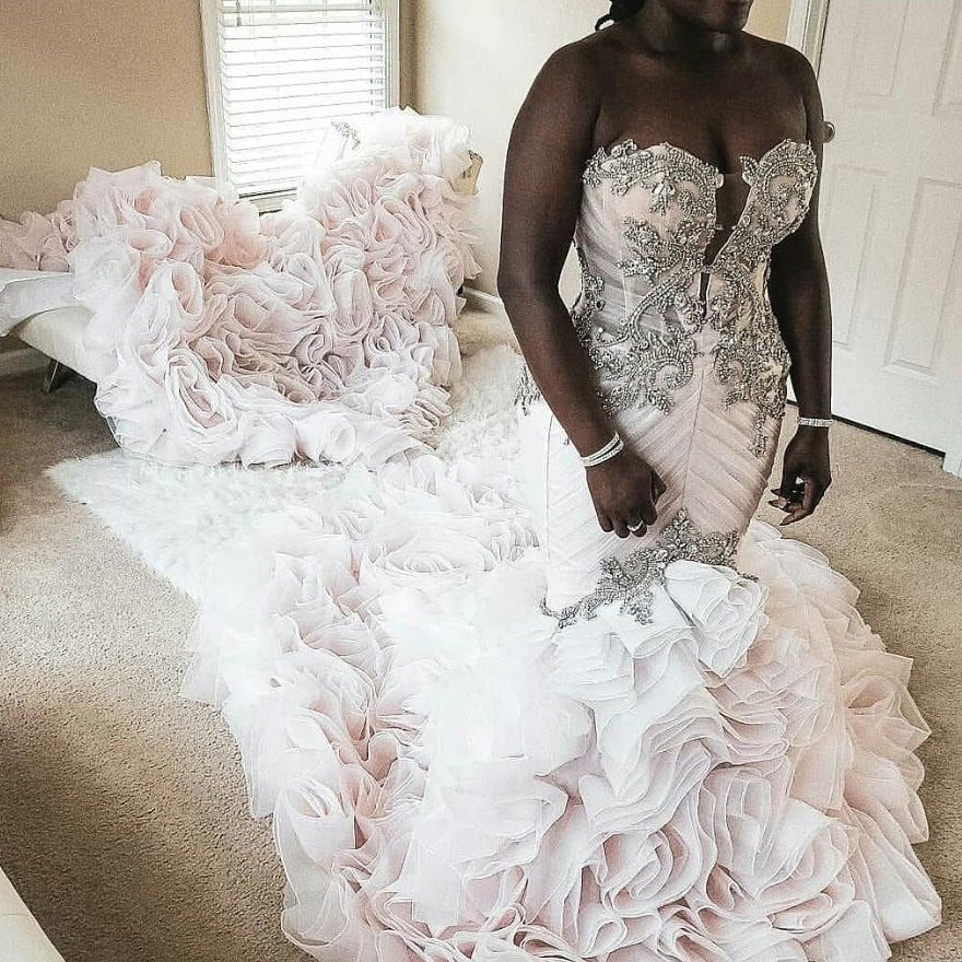 Plus Size Mermaid Crystal Lace Beads Sweetheart Long Train African Custom Made Ruffless Wedding Dress