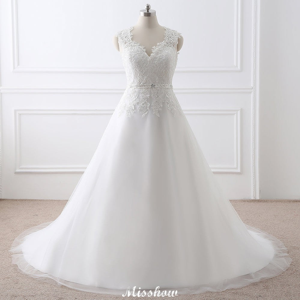 Robe de mariée élégante en tulle à col en V avec dentelle princesse