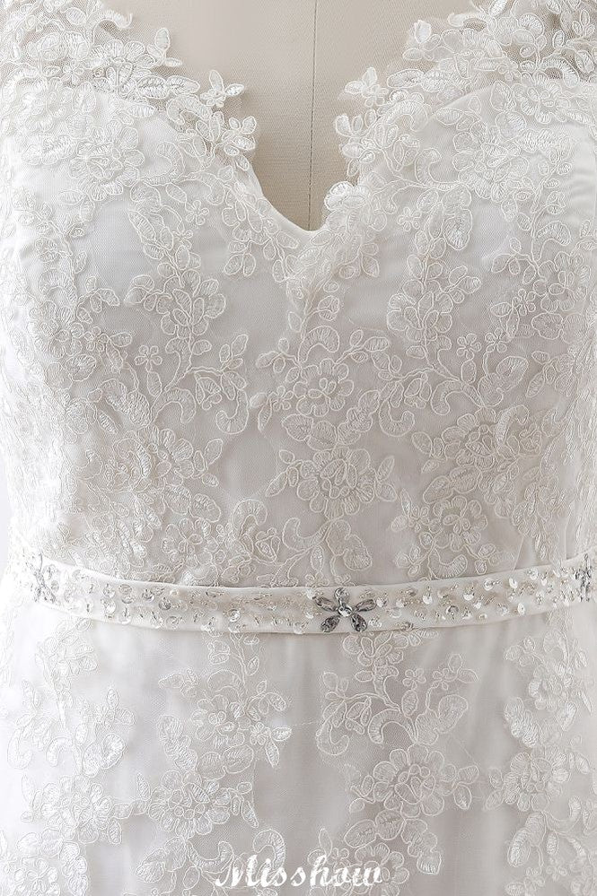 Robe de mariée élégante en tulle à col en V avec dentelle princesse