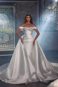 Vestido de novia largo blanco estilo princesa, corte A, hombros descubiertos, encaje con cuentas y cola desmontable
