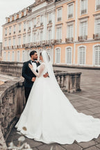 Robes de mariée longues blanches princesse en ligne A avec manches longues