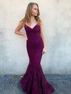 Robe de bal longue en dentelle bordeaux avec perles sirène Y935