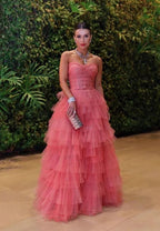 Romantisches Abendkleid aus mehrlagigem Tüll mit Rüschen, trägerloses Ballkleid aus Tüll Y1057