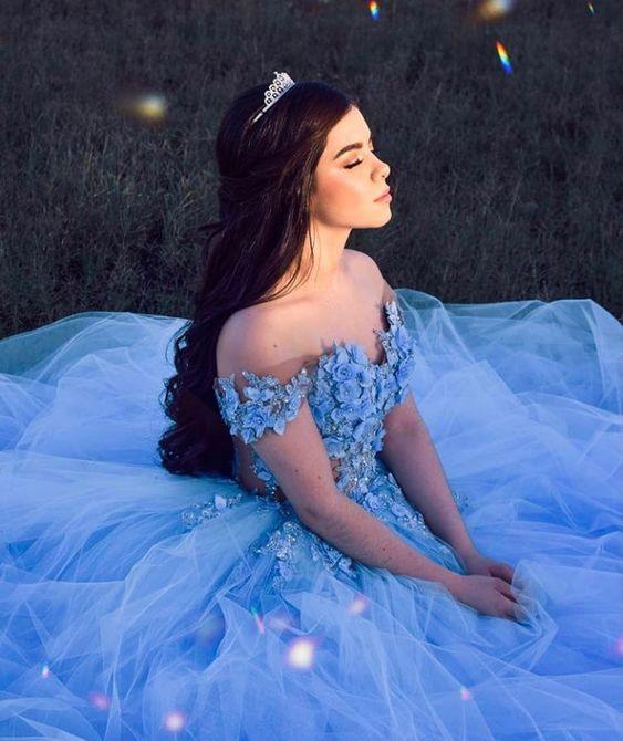 Robe de bal en tulle bleu Pays des Merveilles d'Hiver Robe de soirée bleue à épaules dénudées Y1092