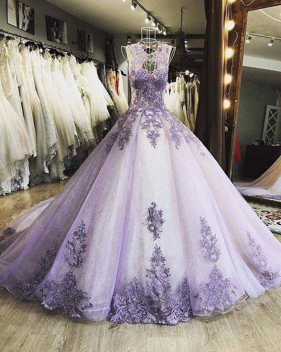 Robe de bal romantique en dentelle de lavande Robe étincelante pour fête et occasion spéciale Y1074