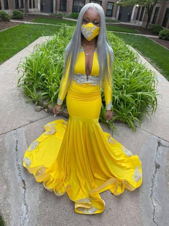 Robes de soirée jaune sirène à décolleté plongeant avec appliques Y570