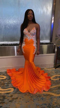 Robes de soirée sirène orange séduisantes avec appliques Y549