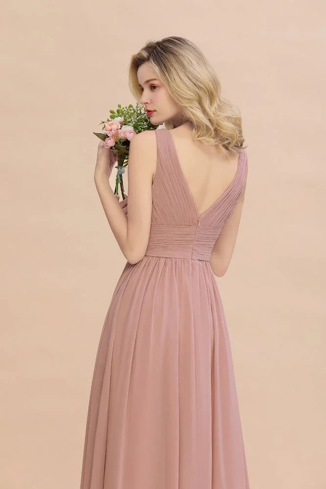Vestidos de Dama de Honra Ruffles com Decote em V e Corte em A Cor-de-Rosa Esbatido | Vestidos de Noite Sem Mangas e Comprimento até ao Chão