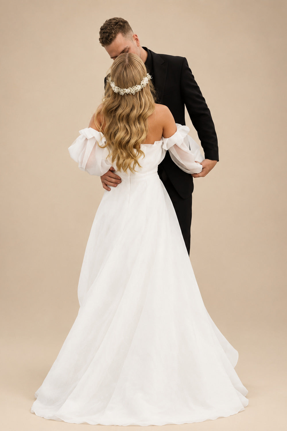 Rutipo Ivory Ball-Gown Square Neckline Long Sleeves Organza Sweep Train Wedding Dress With Ruffle