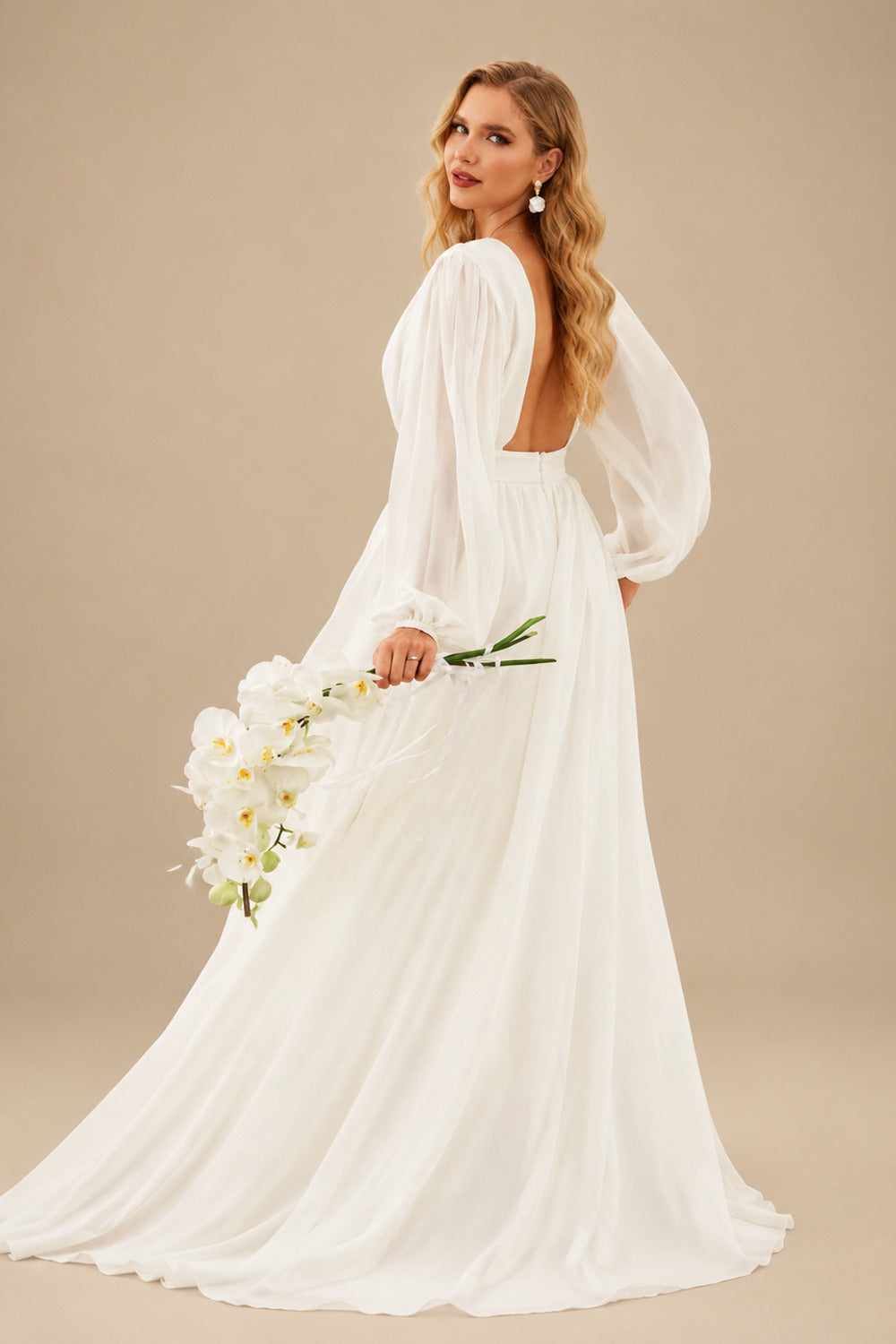 Rutipo Ivory A-Line Scoop Neck Long Sleeves Chiffon Floor-Length Wedding Dress