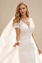Rutipo Ivory Luxury Lace Mermaid Wedding Dresses With V-Neck