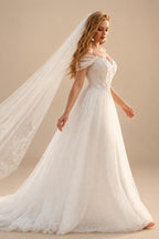 Rutipo Ivory Plus Size A-Line Sweetheart Sleeveless Sweep Train Lace Wedding Dresses