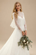 Rutipo Ivory Beach/Boho Long Sleeves Sweep Train Chiffon Wedding Dresses With Lace