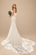 Rutipo Ivory Beach/Boho Mermaid V-Neck Sleeveless Court Train Wedding Dresses With Lace