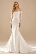 Rutipo Ivory Trumpet/Mermaid Strapless Long Sleeves Satin Wedding Dresses With Lace